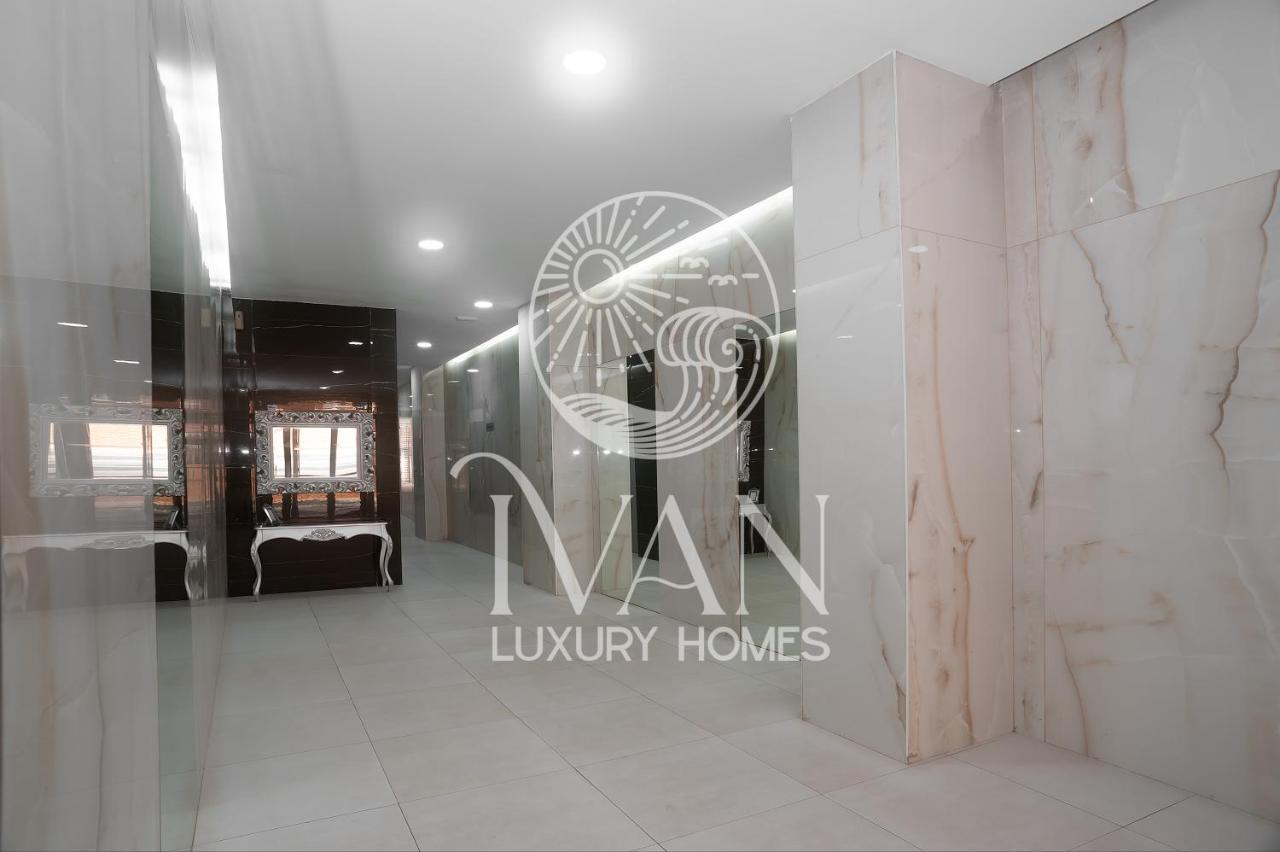 Casa Emiliaivan Luxury Homes 8ªpta Norte 1ª Linea โอโรเปซาเดลมาร์ ภายนอก รูปภาพ
