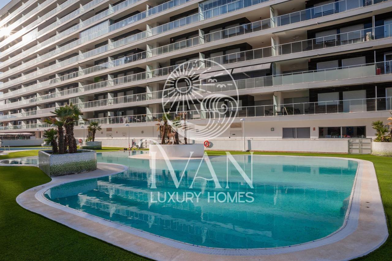 Casa Emiliaivan Luxury Homes 8ªpta Norte 1ª Linea โอโรเปซาเดลมาร์ ภายนอก รูปภาพ