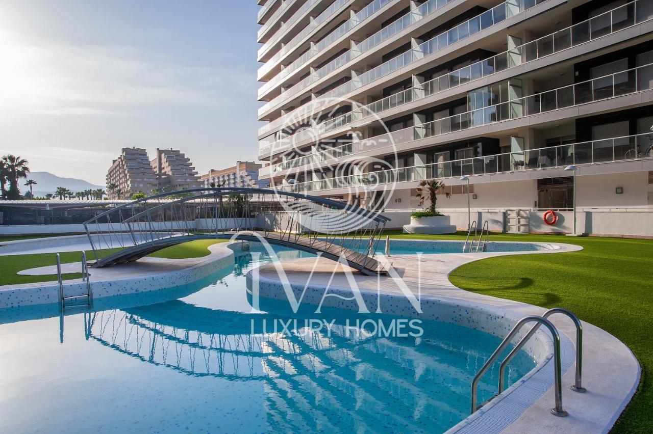 Casa Emiliaivan Luxury Homes 8ªpta Norte 1ª Linea โอโรเปซาเดลมาร์ ภายนอก รูปภาพ